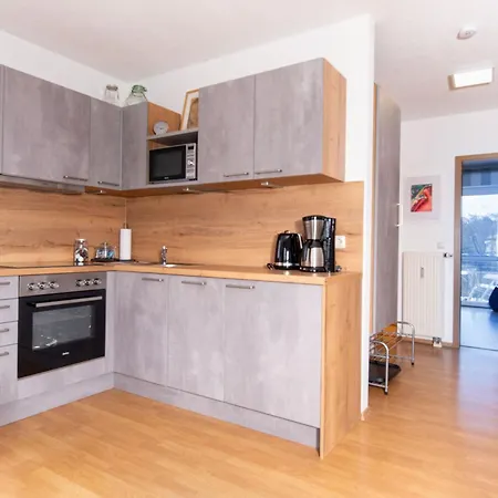 Mit Balkon شقة باد كوتستينغ